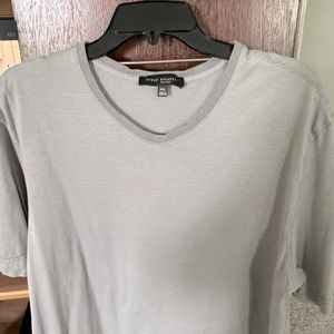 Robert Barakett V-Neck t-shirt.